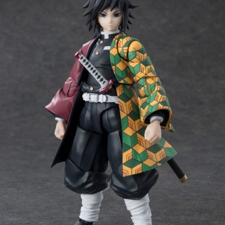 Demon Slayer: Kimetsu no Yaiba S.H. Figuarts Action Figure Giyu Tomioka 15 cm