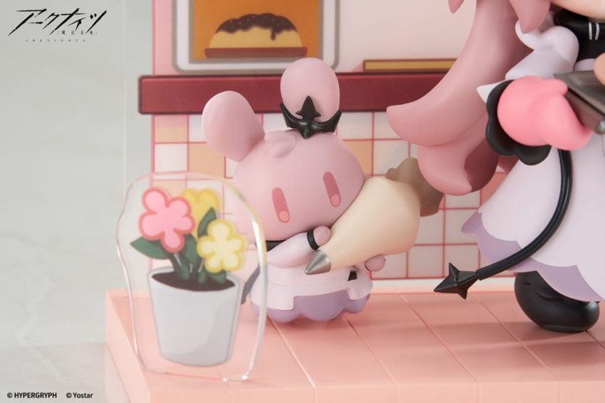 Arknights Would You Like A Dessert? Mini Series PVC Statue Civilight Eterna 11 cm by APEX - Arknights