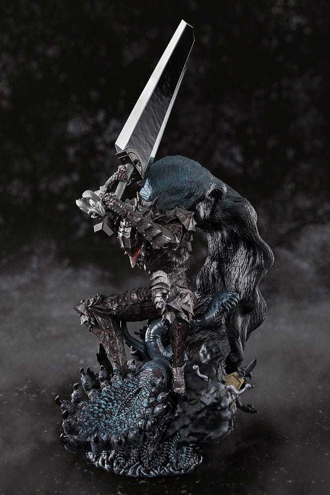 Berserk Figuarts ZERO Metallic Touch PVC Statue Guts Berserker Armor 35 cm by Bandai Tamashii Nations - Berserk