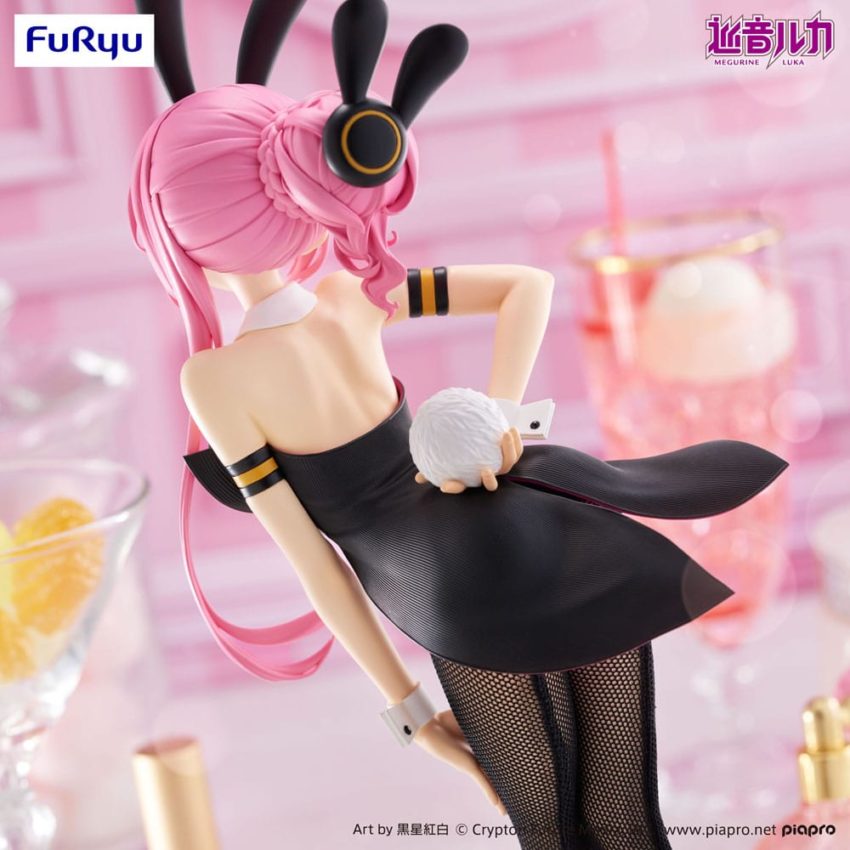 Megurine Luka BiCute Bunnies PVC Statue Megurine Luka 28 cm by Furyu - Hatsune Miku