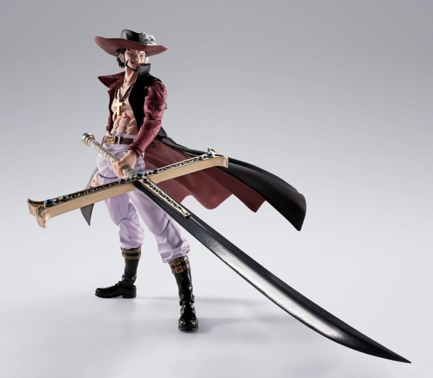 One Piece S.H.Figuarts Action Figure Dracule Mihawk Hawkeye 17 cm by Bandai Tamashii Nations - One Piece