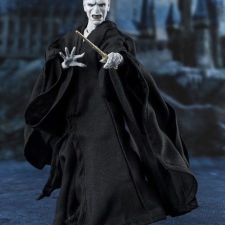 Harry Potter and the Philosopher's Stone S.H. Figuarts Action Figure Lord Voldemort 15 cm by Bandai Tamashii Nations - Harry Potter