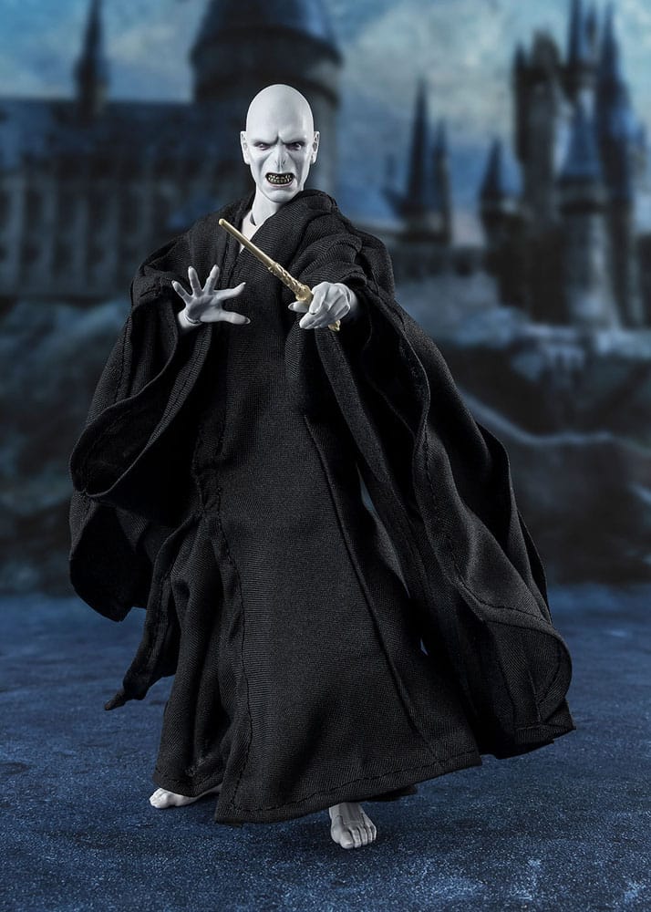 Harry Potter and the Philosopher's Stone S.H. Figuarts Action Figure Lord Voldemort 15 cm by Bandai Tamashii Nations - Harry Potter