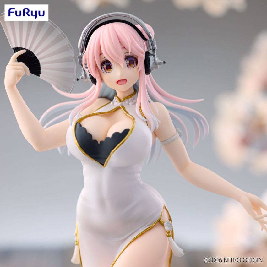 Super Sonico Trio-Try-iT PVC Statue White China Dress Ver. 21 cm by Furyu - Super Sonico