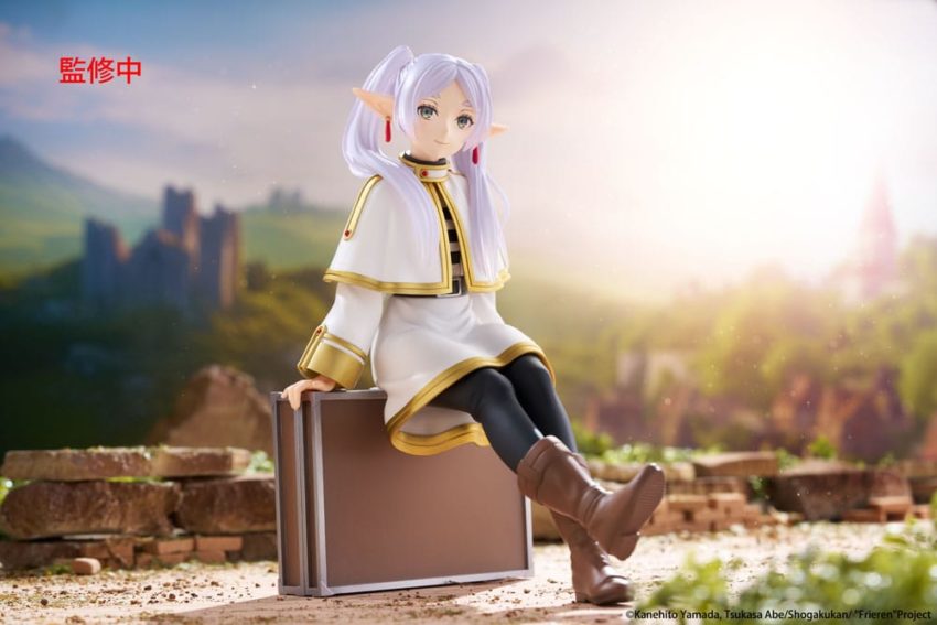 Frieren: Beyond Journey's End PVC Statue Desktop Cute Figure Frieren Trunk Case Ver. 13 cm by Taito Prize - Frieren