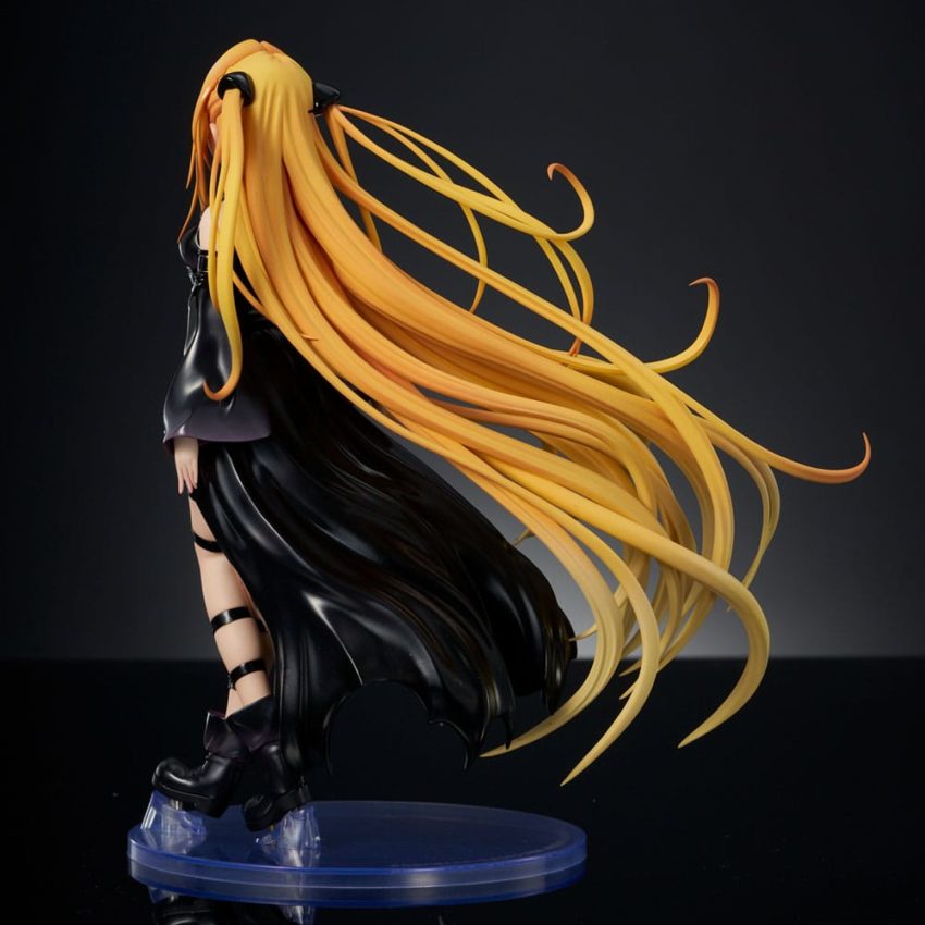 To Love-Ru Darkness PVC Statue 1/6 Golden Darkness Black Trance Version 20 cm by Union Creative - To Love-Ru