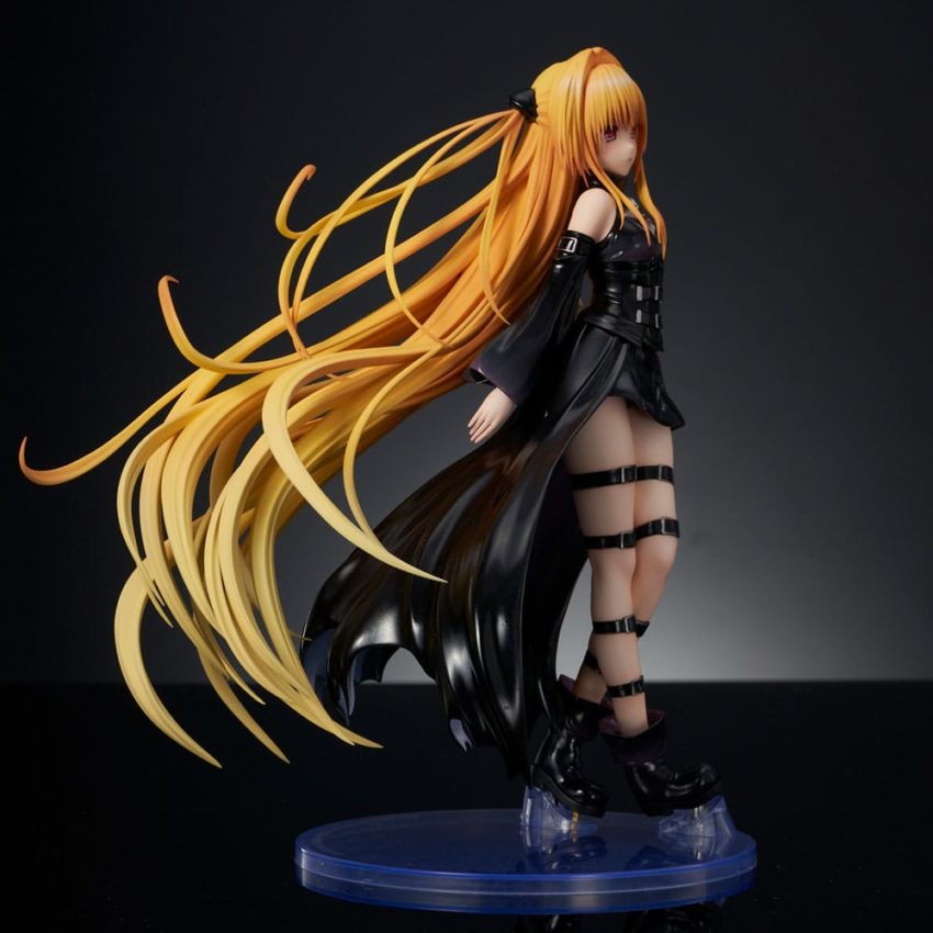 To Love-Ru Darkness PVC Statue 1/6 Golden Darkness Black Trance Version 20 cm by Union Creative - To Love-Ru