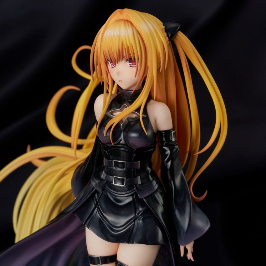 To Love-Ru Darkness PVC Statue 1/6 Golden Darkness Black Trance Version 20 cm by Union Creative - To Love-Ru