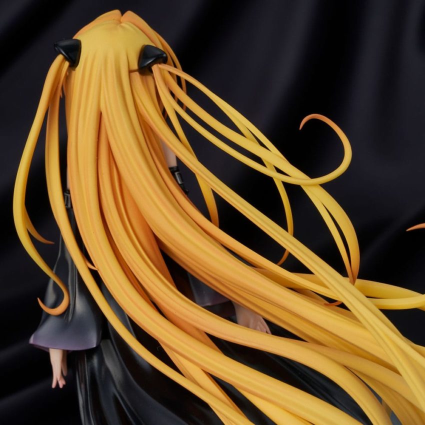 To Love-Ru Darkness PVC Statue 1/6 Golden Darkness Black Trance Version 20 cm by Union Creative - To Love-Ru