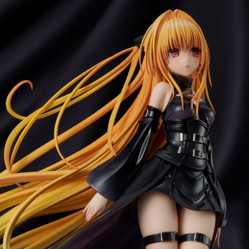 To Love-Ru Darkness PVC Statue 1/6 Golden Darkness Black Trance Version 20 cm by Union Creative - To Love-Ru