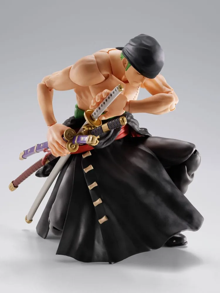 One Piece S.H.Figuarts Action Figure Roronoa Zoro The King of Hell 15 cm by Bandai Tamashii Nations - One Piece