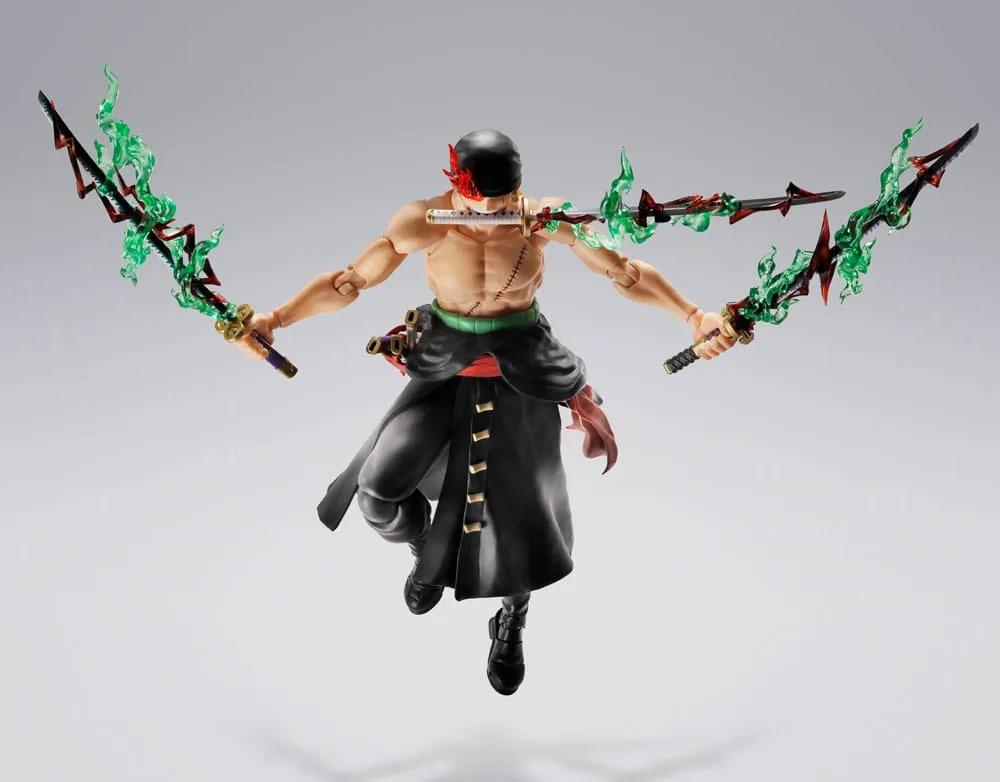 One Piece S.H.Figuarts Action Figure Roronoa Zoro The King of Hell 15 cm by Bandai Tamashii Nations - One Piece
