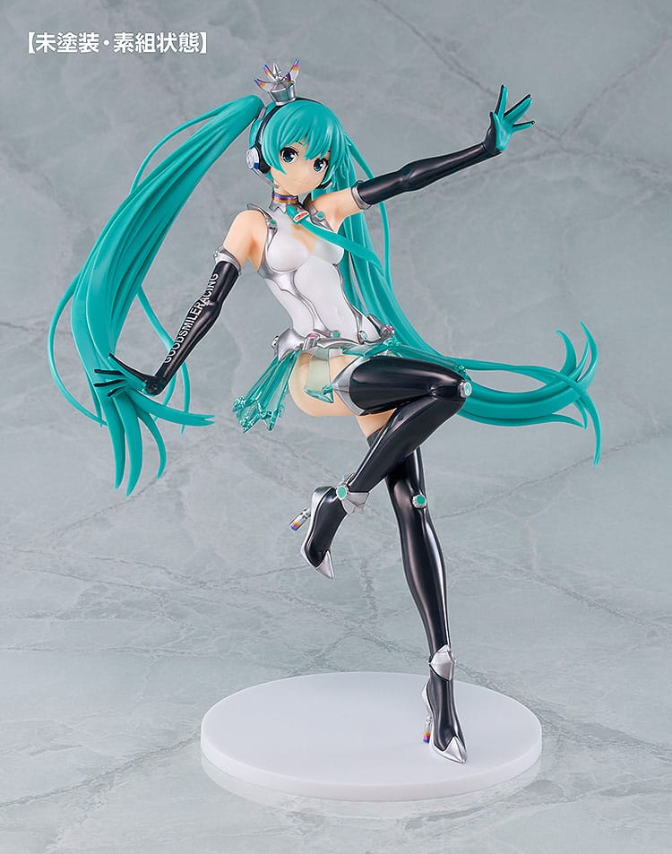 Hatsune Miku GT Project Plastic Model Kit Reincarnation Racing Miku: 2013 Ver. 19 cm by Good Smile Racing - Hatsune Miku