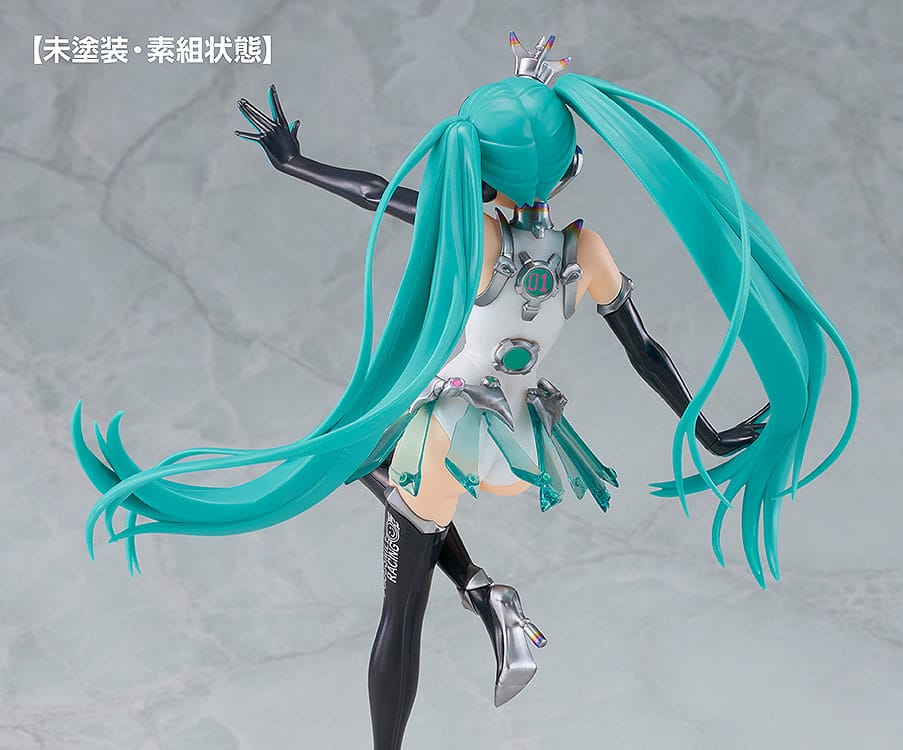 Hatsune Miku GT Project Plastic Model Kit Reincarnation Racing Miku: 2013 Ver. 19 cm by Good Smile Racing - Hatsune Miku