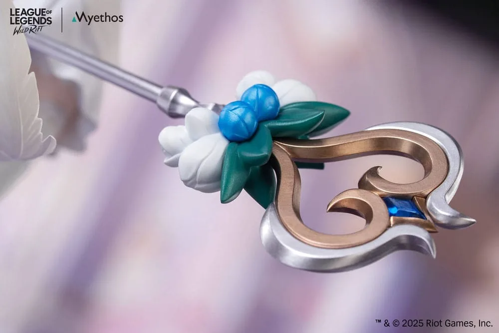 League of Legends Gift+ PVC Statue 1/8 Lux (Crystal Rose Ver.) 22 cm by Myethos - League of Legends