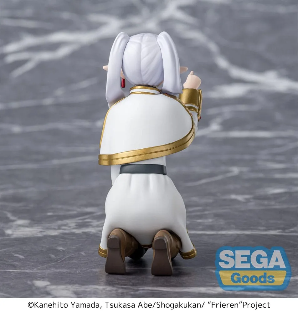 Frieren: Beyond Journey's End PM Perching PVC Statue Frieren Poking Something 10 cm by Sega - Frieren