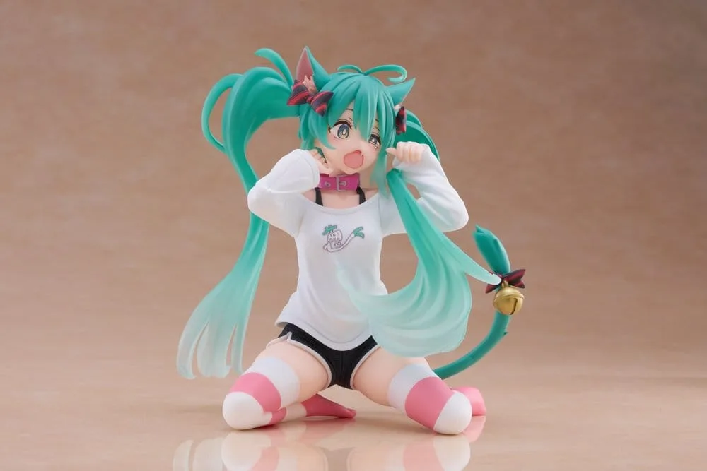 Hatsune Miku PVC Statue Desktop Cute Figure Hatsune Miku Cat Ear T-Shirt Ver. 13 cm by Taito Prize - Hatsune Miku