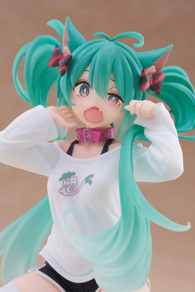 Hatsune Miku PVC Statue Desktop Cute Figure Hatsune Miku Cat Ear T-Shirt Ver. 13 cm by Taito Prize - Hatsune Miku
