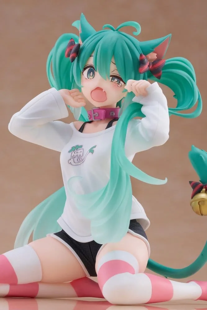 Hatsune Miku PVC Statue Desktop Cute Figure Hatsune Miku Cat Ear T-Shirt Ver. 13 cm by Taito Prize - Hatsune Miku