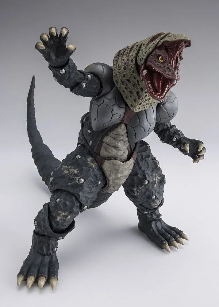 Ultraman Series S.H.Figuarts Shinkocchou Seihou Action Figure Golza 30th Anniversary Edition 15 cm by Bandai Tamashii Nations - Ultraman