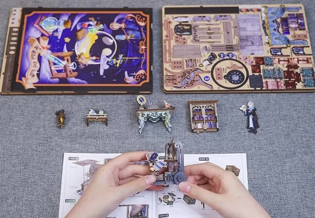 Book Nook Nebula Common Room 23 x 11 cm by CuteBee - Other