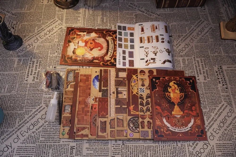 Book Nook Flame Common Room 23 x 11 cm by CuteBee - Other