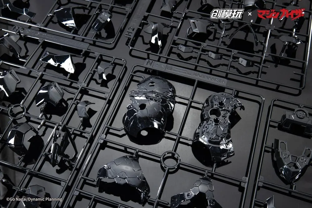 Mazinkaiser Plastic Alloy Frame Plastic Model Kit 30 cm by TRON MODEL x DRAGON HORSE - Mazinger