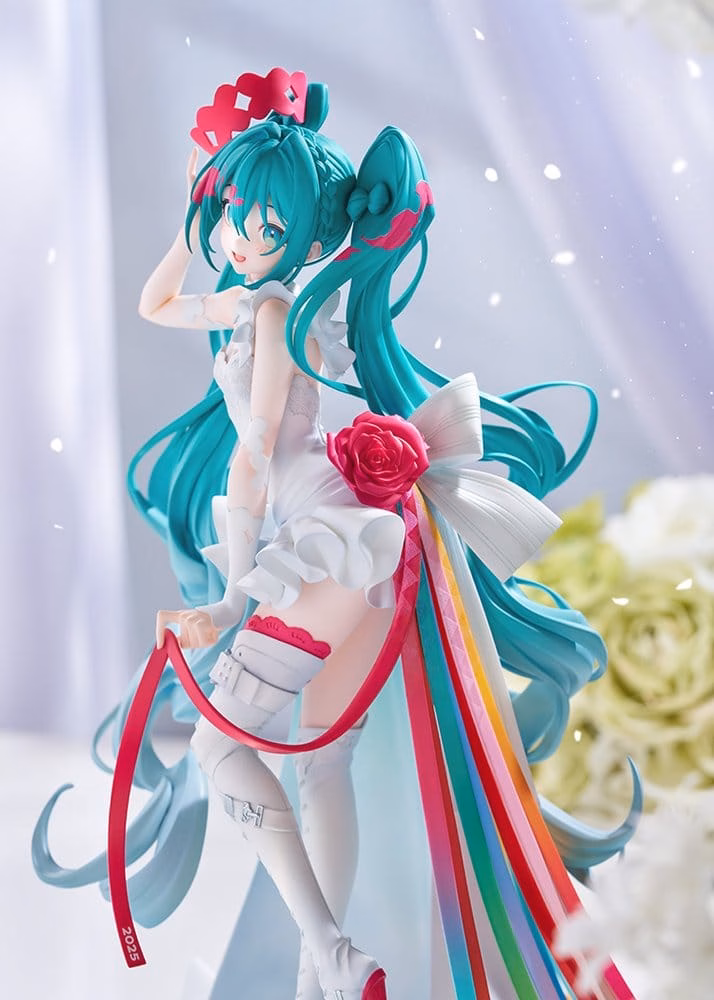 Hatsune Miku GT Project G.S. Collection PVC Figure 1/7 Racing Miku 15th "Rhapsody" 2010-2025 27 cm by Good Smile Racing - Hatsune Miku