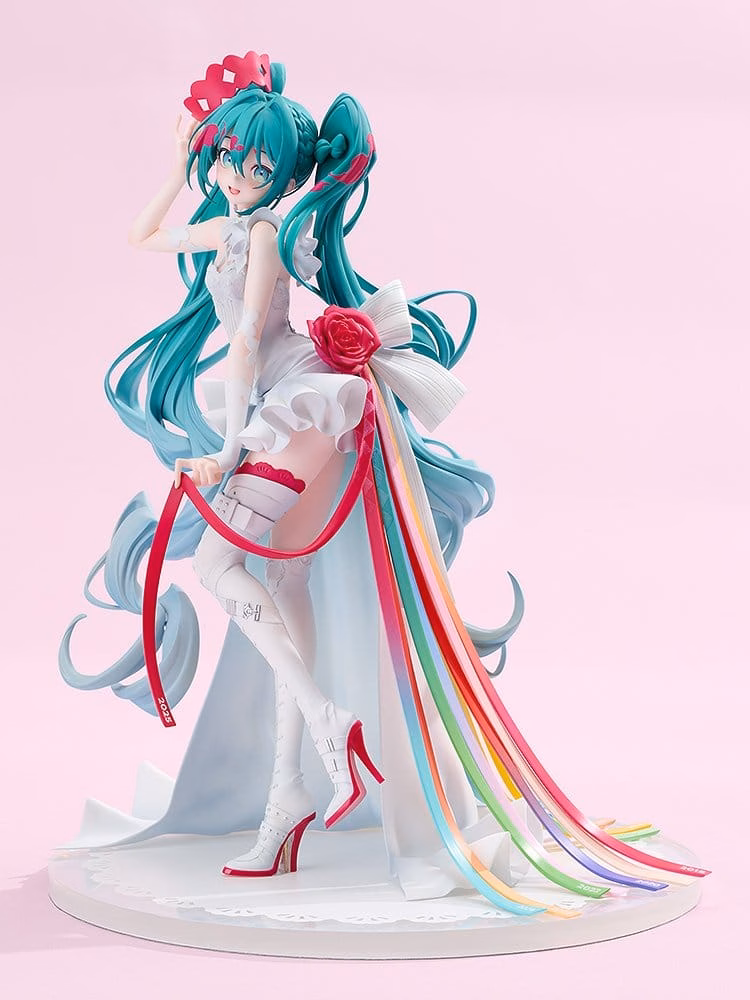 Hatsune Miku GT Project G.S. Collection PVC Figure 1/7 Racing Miku 15th "Rhapsody" 2010-2025 27 cm by Good Smile Racing - Hatsune Miku