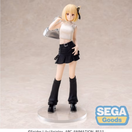 Lycoris Recoil High Premium Figure PVC Figure Chisato Nishikigi Street Snap 20 cm by Sega - Lycoris Recoil